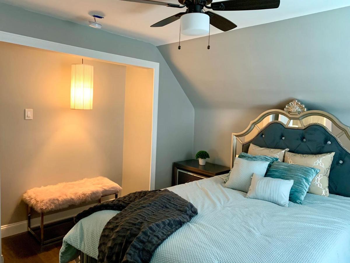 The Oakwood Cottage- With Private Yard & Parking, Minutes From Falls & Casino By Niagara Hospitality 尼亚加拉瀑布 外观 照片